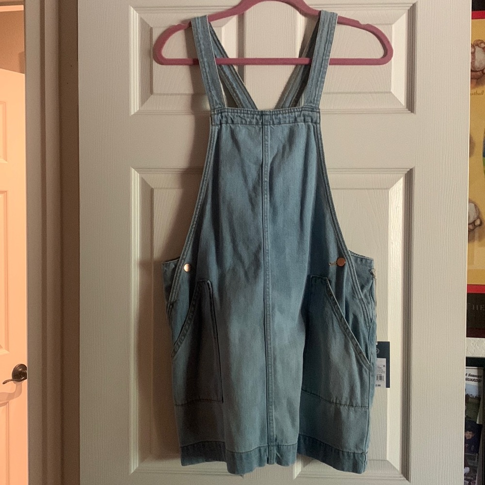 Universal Thread Light Blue Denim Dress Overalls Front & Back Pockets Brand New